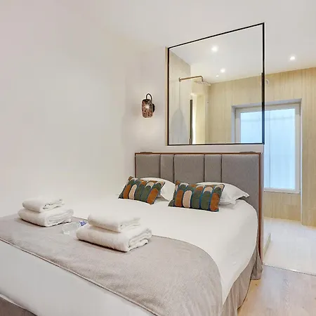 Luxurious - 2br-6p - Palais Opera Apartman *